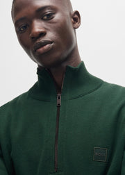 Pull camionneur BOSS vert en cachemire