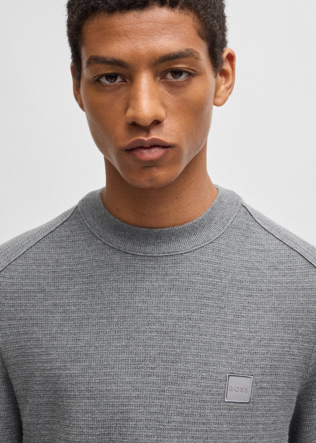 Pull BOSS gris